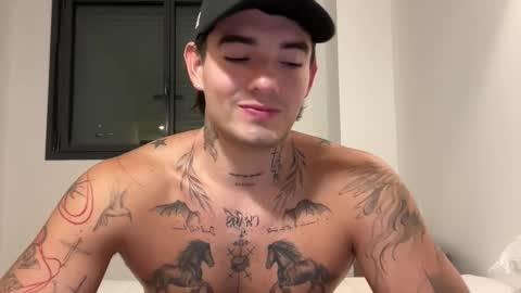 Snapshot of kenboyea_ chatting on October 20, 2025, 3:56 pm luis carlos esteban online show from October 20, 2025, 3:56 pm