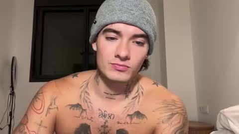 Snapshot of kenboyea_ chatting on November 6, 2025, 5:03 pm luis carlos esteban online show from November 6, 2025, 5:03 pm