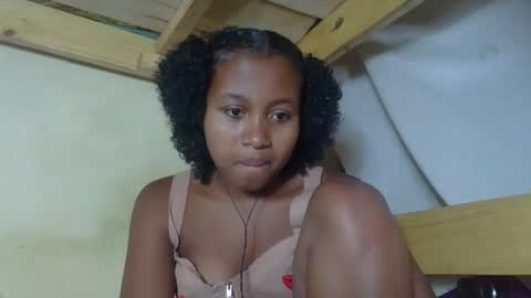 Kenchy online show from October 29, 2025, 4:59 am