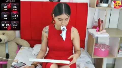 Mariana online show from March 7, 2025, 3:29 am