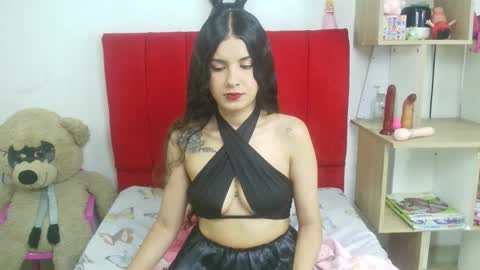 Mariana online show from November 4, 2025, 11:15 pm