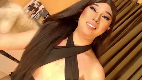 Ebony online show from October 3, 2025, 7:00 pm