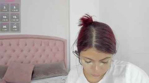 Snapshot of kendall__fox chatting on October 3, 2025, 7:05 am Kendall online show from October 3, 2025, 7:05 am