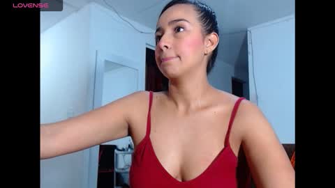 Snapshot of kendall_honea chatting on November 19, 2025, 9:42 am kendall online show from November 19, 2025, 9:42 am