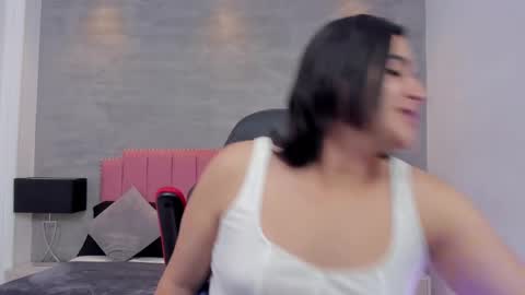 kendall_roous online show from October 3, 2025, 12:46 pm