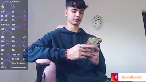 kendall ross online show from September 22, 2025, 3:14 pm