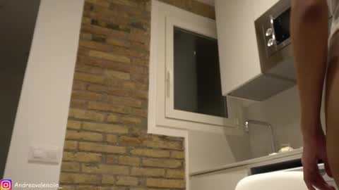 Andrea online show from March 7, 2025, 9:27 pm