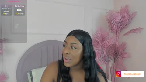 kendallbleer online show from November 4, 2025, 11:31 am