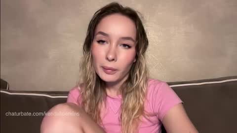 Kendall online show from December 2, 2025, 9:54 pm