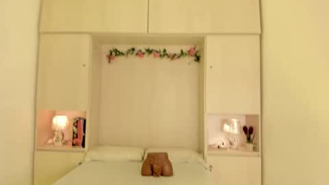 Kendal online show from February 24, 2026, 12:03 pm