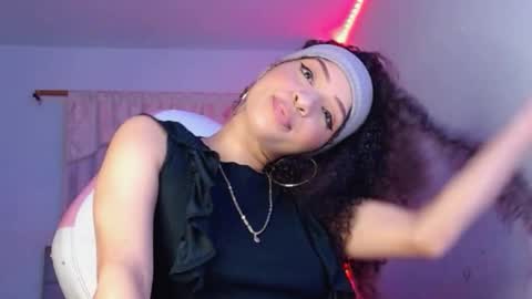 Snapshot of kendallrush2 chatting on January 1, 2025, 7:09 am Kendall Rush online show from January 1, 2025, 7:09 am