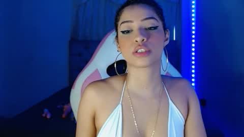 Snapshot of kendallrush2 chatting on January 6, 2025, 10:15 pm Kendall Rush online show from January 6, 2025, 10:15 pm