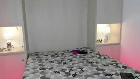 Kendall online show from July 14, 2026, 11:38 am