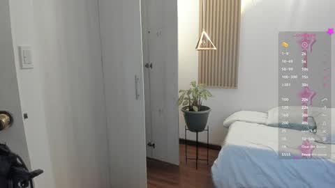 Kendall  online show from January 5, 2026, 7:39 pm