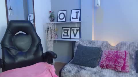 Kendall  online show from March 9, 2026, 8:35 pm