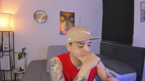 kendel_dimitri online show from July 15, 2026, 5:02 am