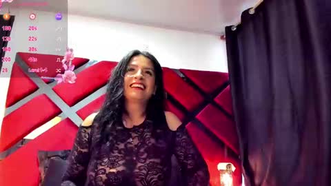 Snapshot of kendra_foxxy_ chatting on February 13, 2025, 8:45 pm Kendra online show from February 13, 2025, 8:45 pm