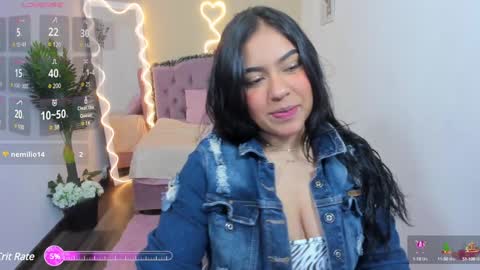 Snapshot of kendra_tay chatting on January 5, 2025, 2:49 am kendra online show from January 5, 2025, 2:49 am