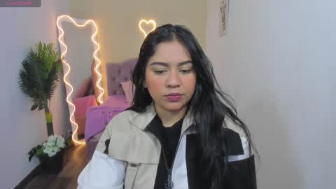 Snapshot of kendra_tay chatting on February 4, 2025, 3:22 am kendra online show from February 4, 2025, 3:22 am