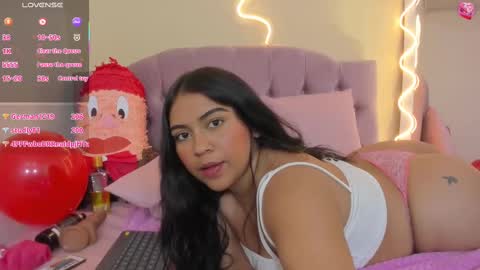 Snapshot of kendra_tay chatting on February 17, 2025, 6:20 am kendra online show from February 17, 2025, 6:20 am