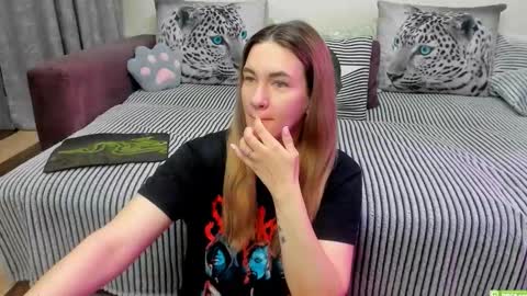 Kendra online show from April 3, 2026, 11:25 pm