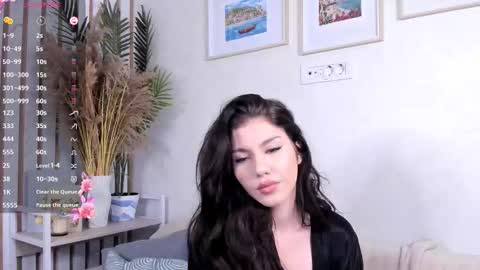Snapshot of kendrakiss_ chatting on October 5, 2025, 8:40 pm Kendra Kiss online show from October 5, 2025, 8:40 pm