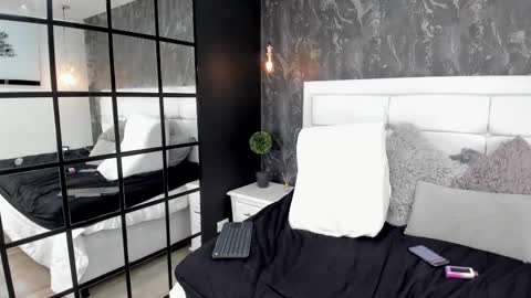 KENDRA online show from March 4, 2025, 1:23 am