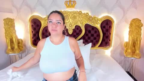 Kendral  online show from November 5, 2025, 4:12 am