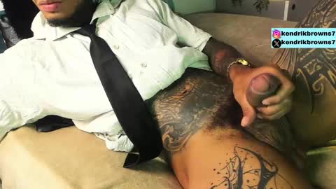 Snapshot of kendrik_brown chatting on September 24, 2025, 10:35 pm kendrick brown online show from September 24, 2025, 10:35 pm