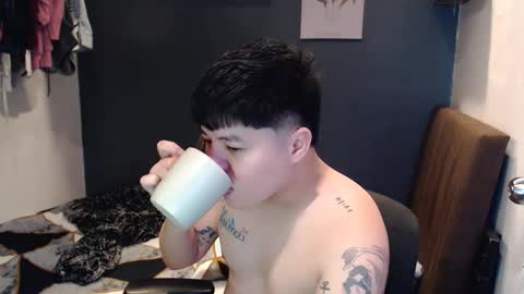 Snapshot of kenhotline911 chatting on December 20, 2025, 7:59 am ken online show from December 20, 2025, 7:59 am