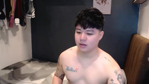 Snapshot of kenhotline911 chatting on December 23, 2025, 6:33 am ken online show from December 23, 2025, 6:33 am