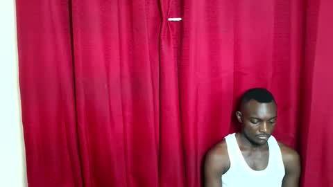 Kenia online show from November 21, 2025, 6:39 pm