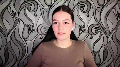 Snapshot of kennapatel chatting on March 4, 2026, 12:33 pm kennapatel online show from March 4, 2026, 12:33 pm