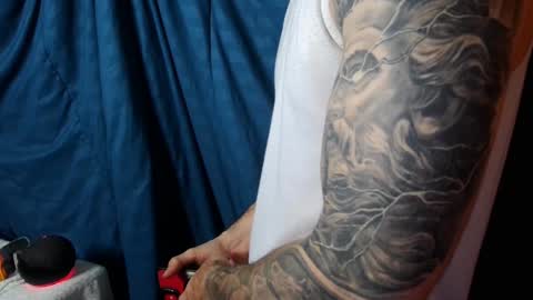 Kennfox777 online show from December 25, 2024, 7:14 am