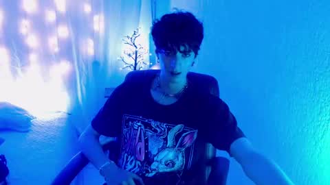 Snapshot of kenny__hot chatting on December 19, 2024, 3:52 pm kenny online show from December 19, 2024, 3:52 pm