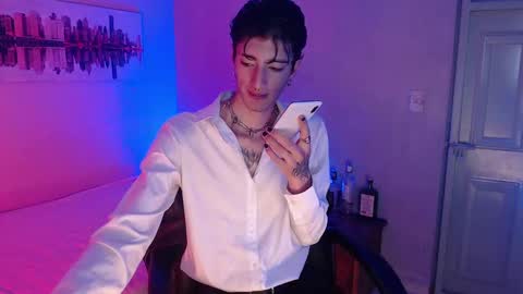 Snapshot of kenny__hot chatting on January 10, 2025, 4:09 pm kenny online show from January 10, 2025, 4:09 pm