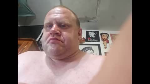 looking 4 free c2c online show from June 3, 2026, 6:24 pm