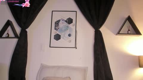 KENTHA  online show from March 6, 2026, 10:34 am