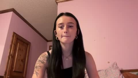 kenzbenz100 online show from June 23, 2026, 2:53 am