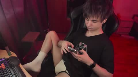 Looking for a moderator I PVT IS OPEN online show from February 11, 2026, 10:53 am