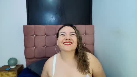 KERLY online show from November 17, 2025, 8:25 pm