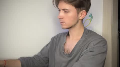 Kero online show from October 13, 2025, 6:41 pm