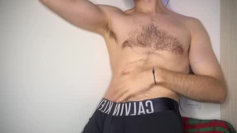 Kero online show from October 27, 2025, 8:24 pm