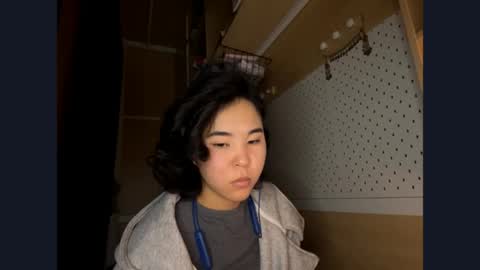 Jenny  online show from April 17, 2026, 11:08 pm