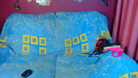 kersxxx online show from November 22, 2025, 10:36 am