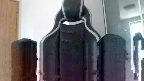 KerKER online show from October 18, 2025, 6:48 am