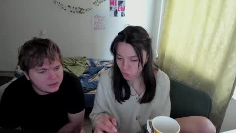 kesh_mne online show from April 21, 2026, 12:22 pm