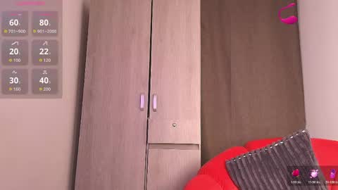 Snapshot of kesha_rosse_ chatting on May 13, 2026, 8:44 am KESHA online show from May 13, 2026, 8:44 am