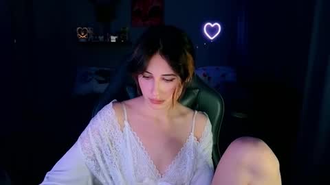 Snapshot of keti_moon chatting on November 8, 2025, 5:23 pm Keti 3 online show from November 8, 2025, 5:23 pm