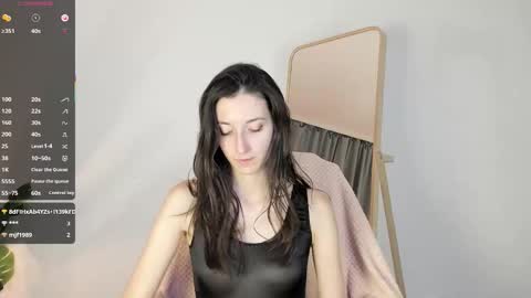 Snapshot of kettybelly chatting on October 22, 2025, 7:30 am kettyIm a simple girl who likes gifts Lovense is activeThere are legends that in this room all your wish can come true online show from October 22, 2025, 7:30 am